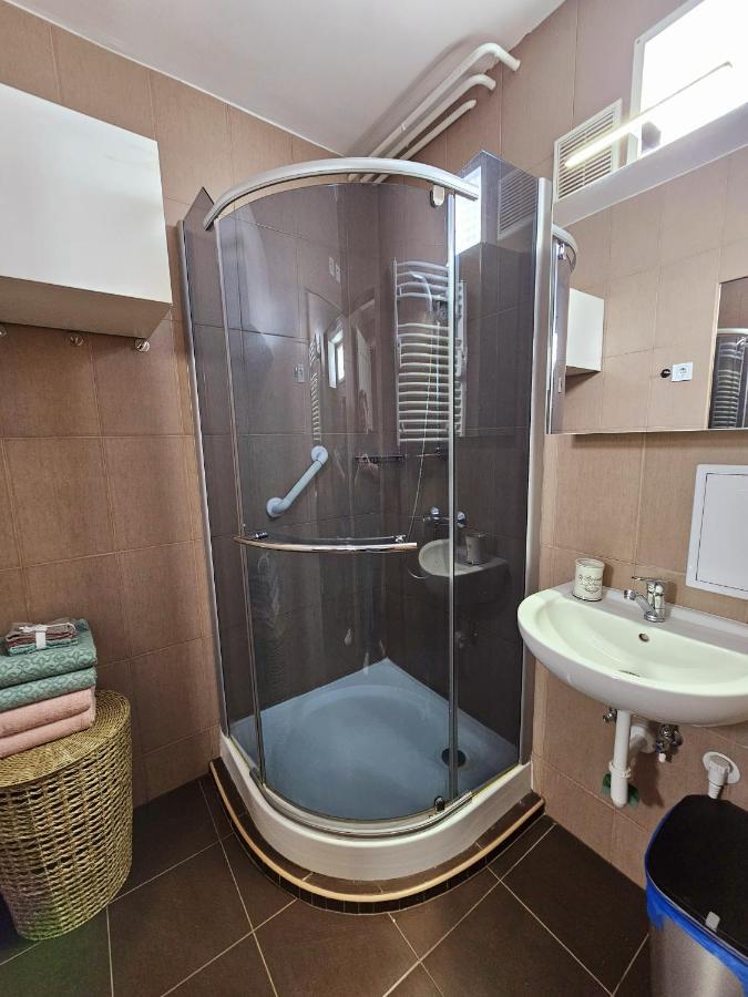 דירות Salgótarján Urban Loft מראה חיצוני תמונה