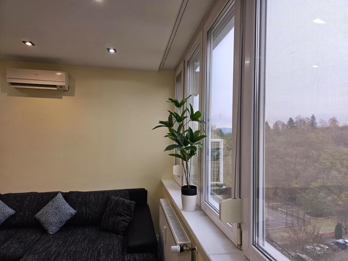 דירות Salgótarján Urban Loft מראה חיצוני תמונה